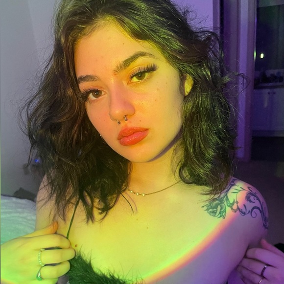 tay_godfrey